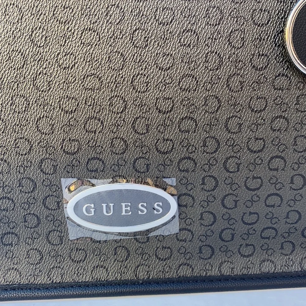 New GUESS Rosette Black Tote